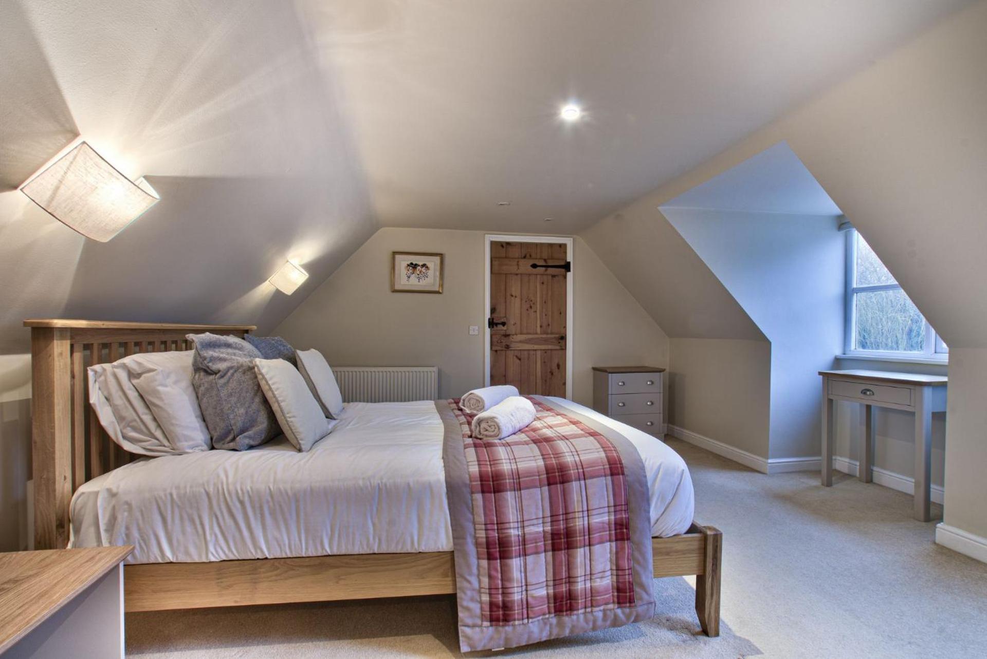 Olive Cottage by Group Retreats, photo 22