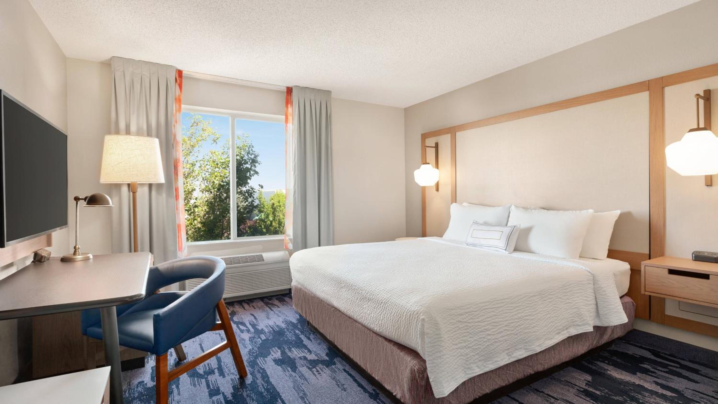 Fairfield Inn  Suites by Marriott Reno Sparks - Property Image 1