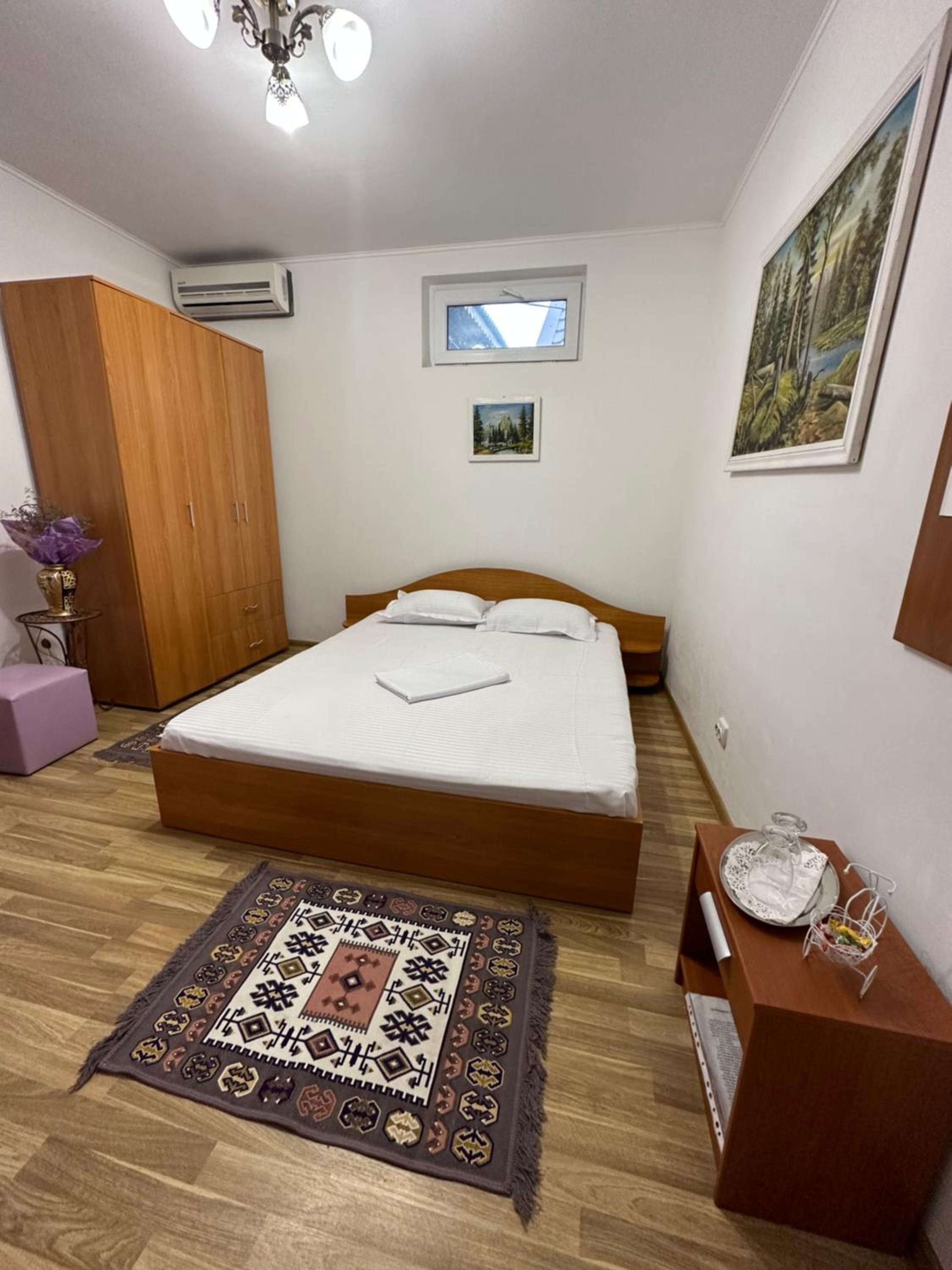 Casa Cu Flori Corbu