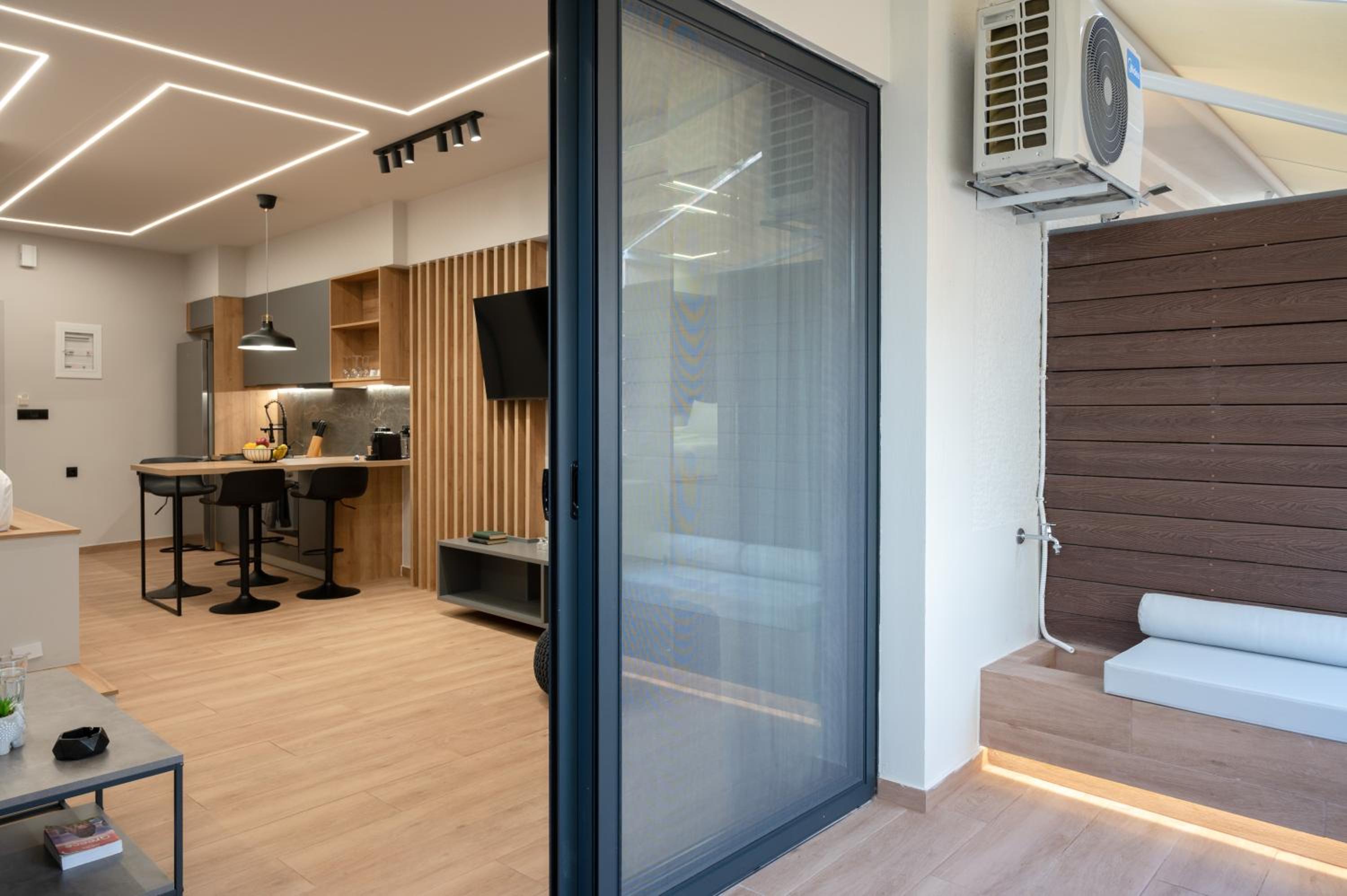 Dreamin Athens - Monastiraki Apartments