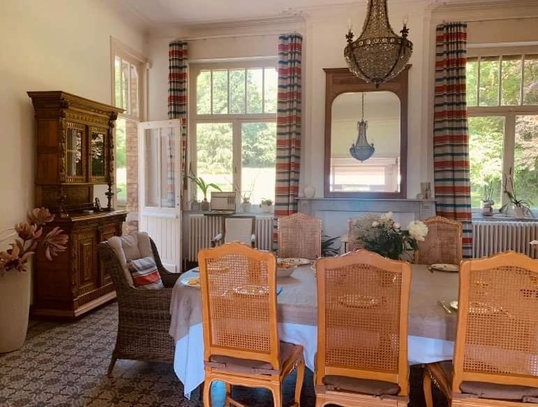 B&B Le Manoir de la Douve