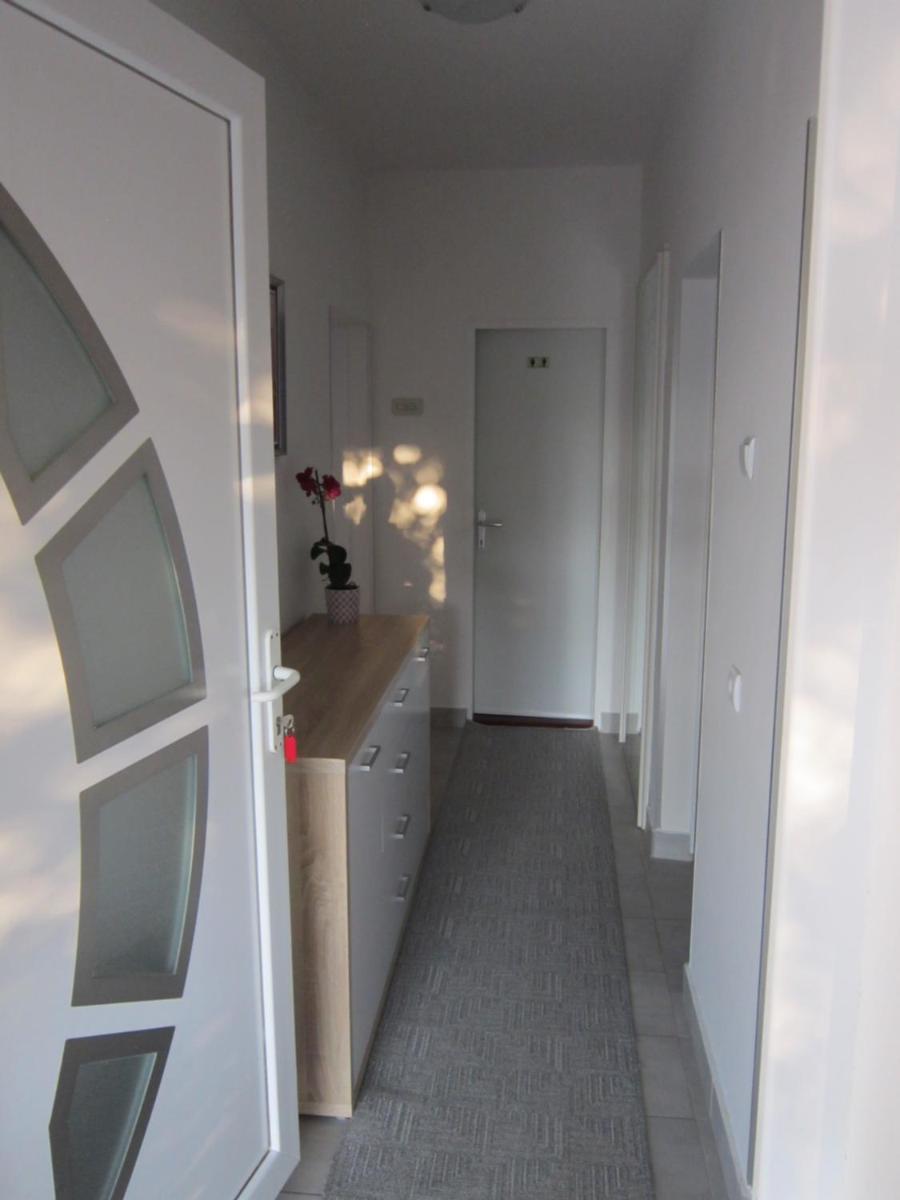 Studio Apartment Solis view 3