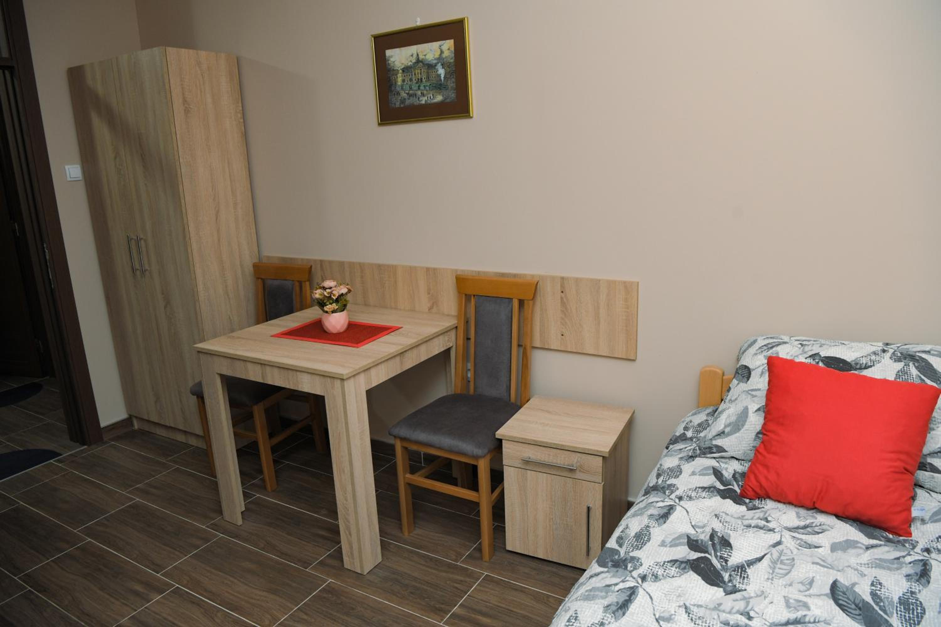 Photo 23