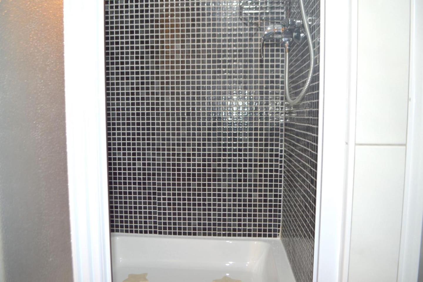 Photo 37