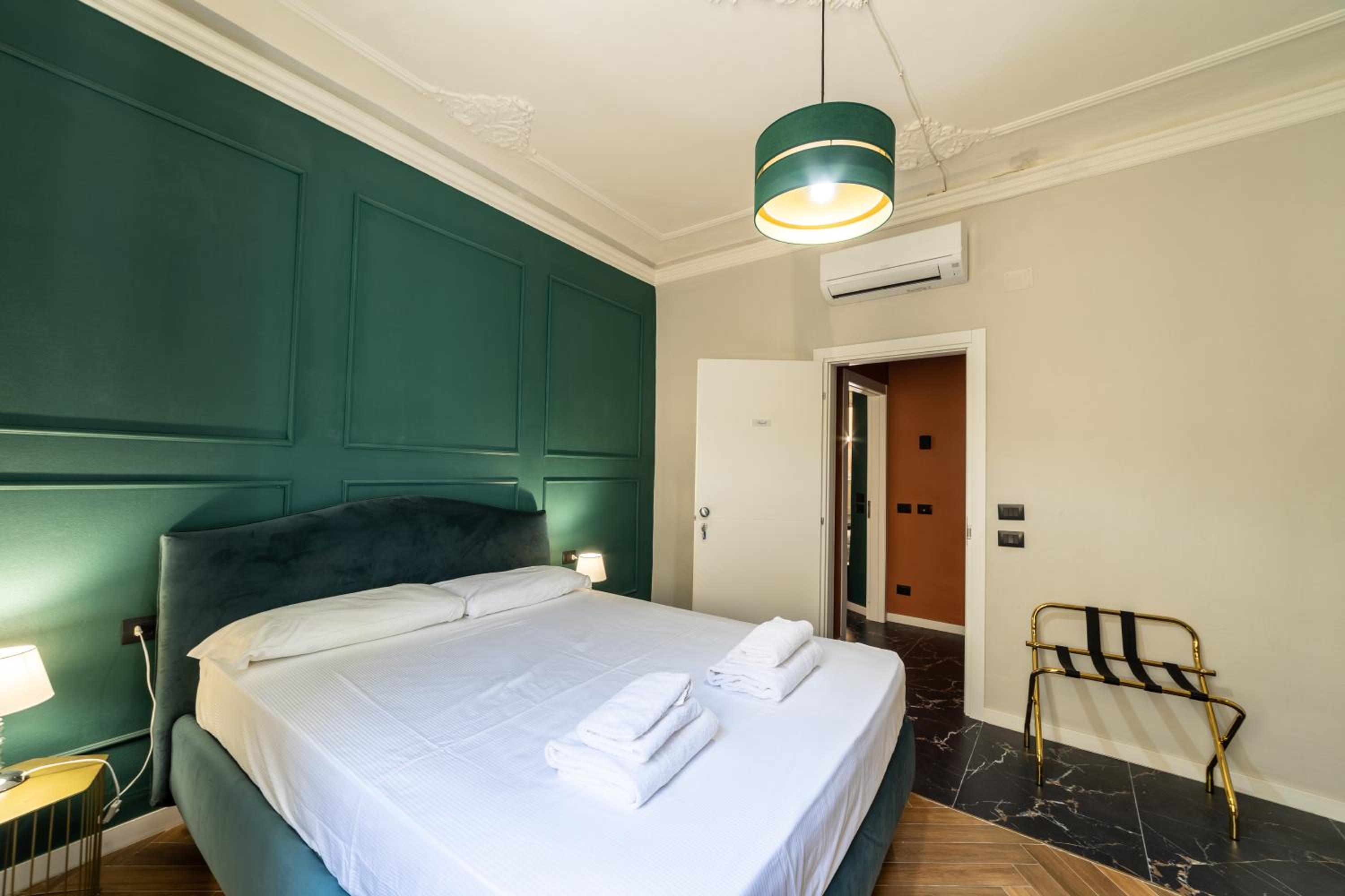 Room Eleven