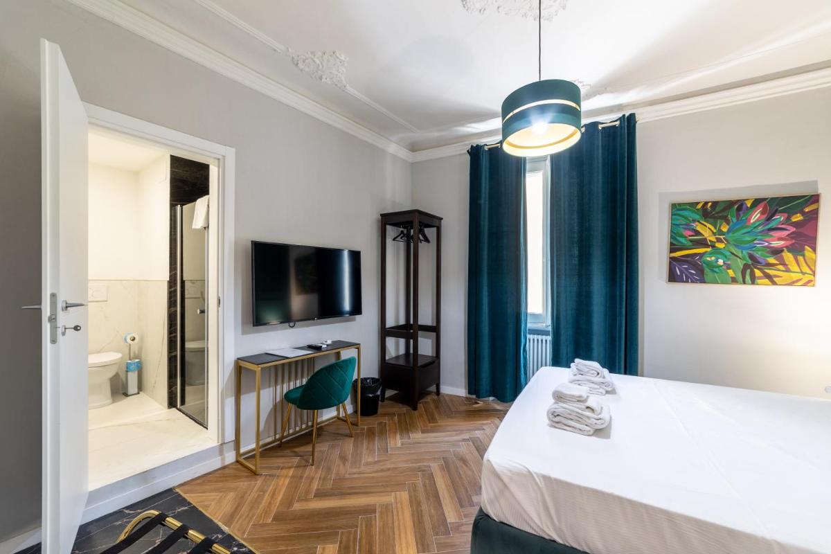 Room Eleven