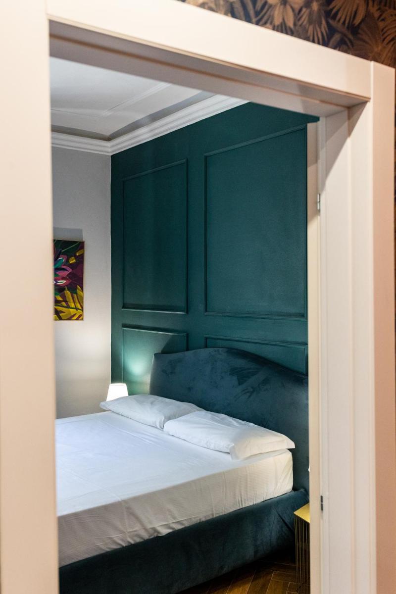Room Eleven