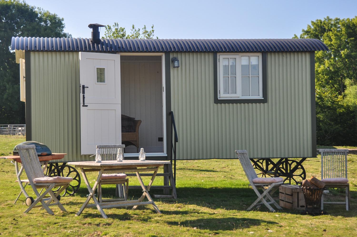 SHEPHERDS HUT