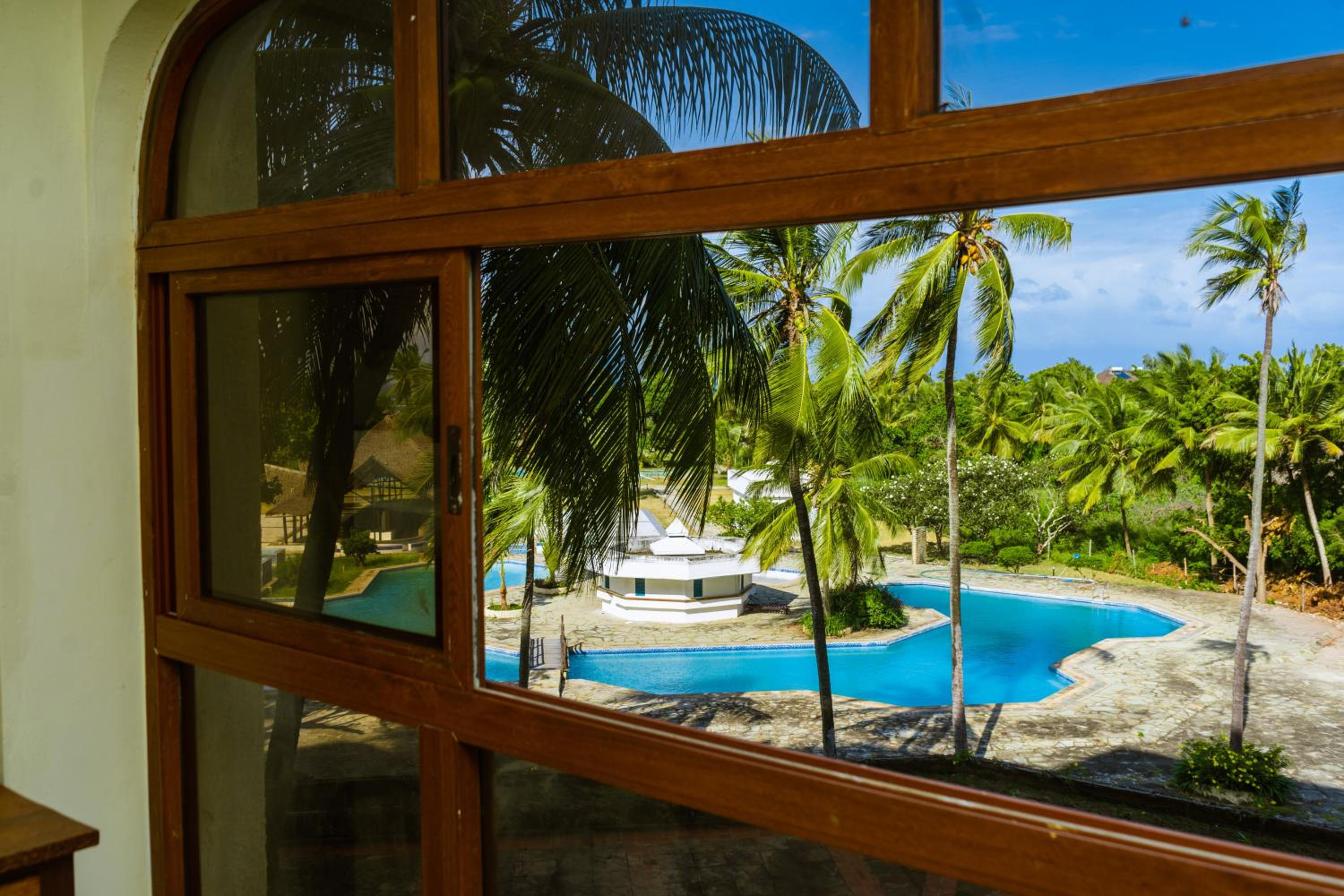 Ukunda Vacations - Beachside Bliss Studio - Property Image 3