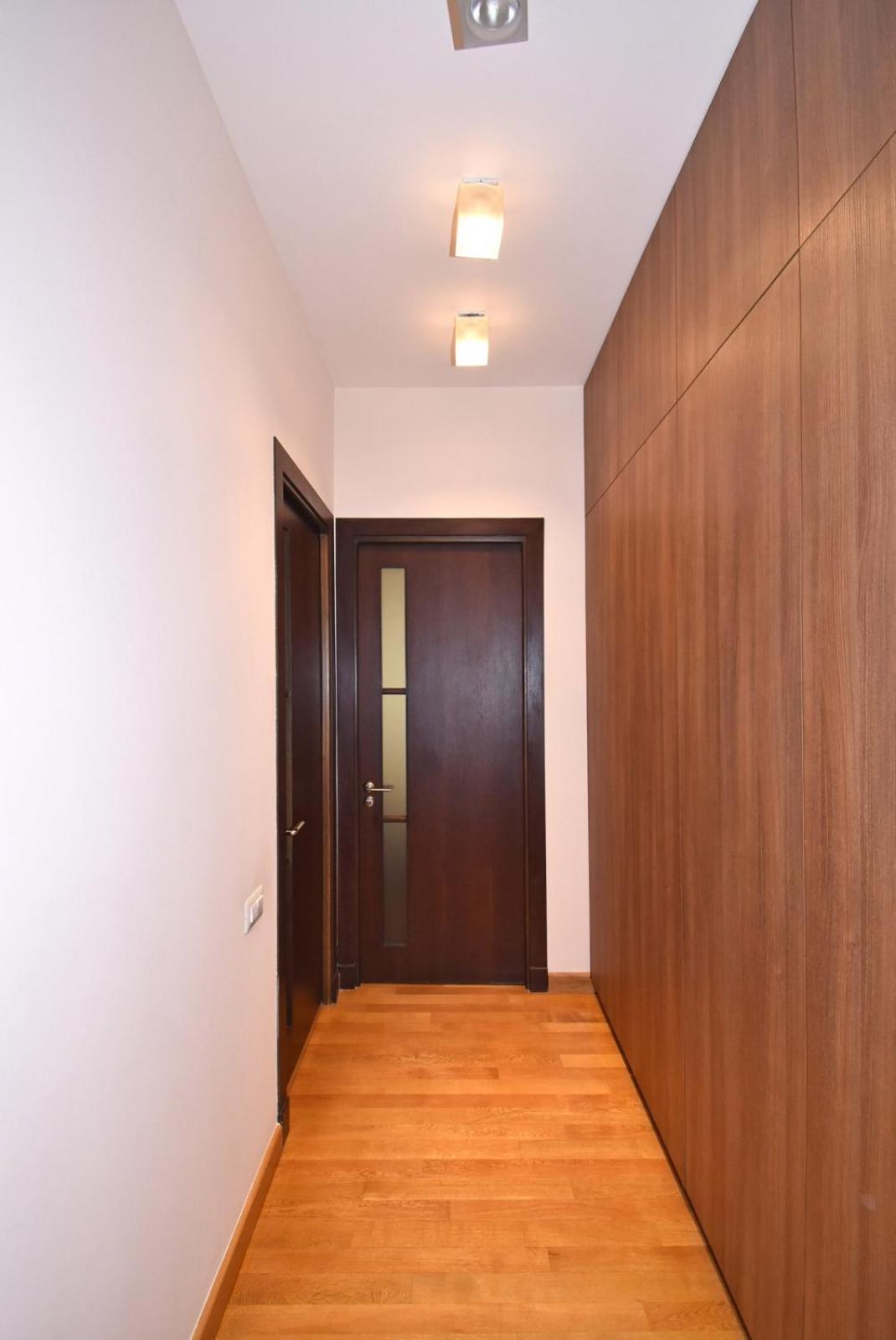 Teryan street, 3 bedrooms Luxury & Grand, Sunny apartment TT663