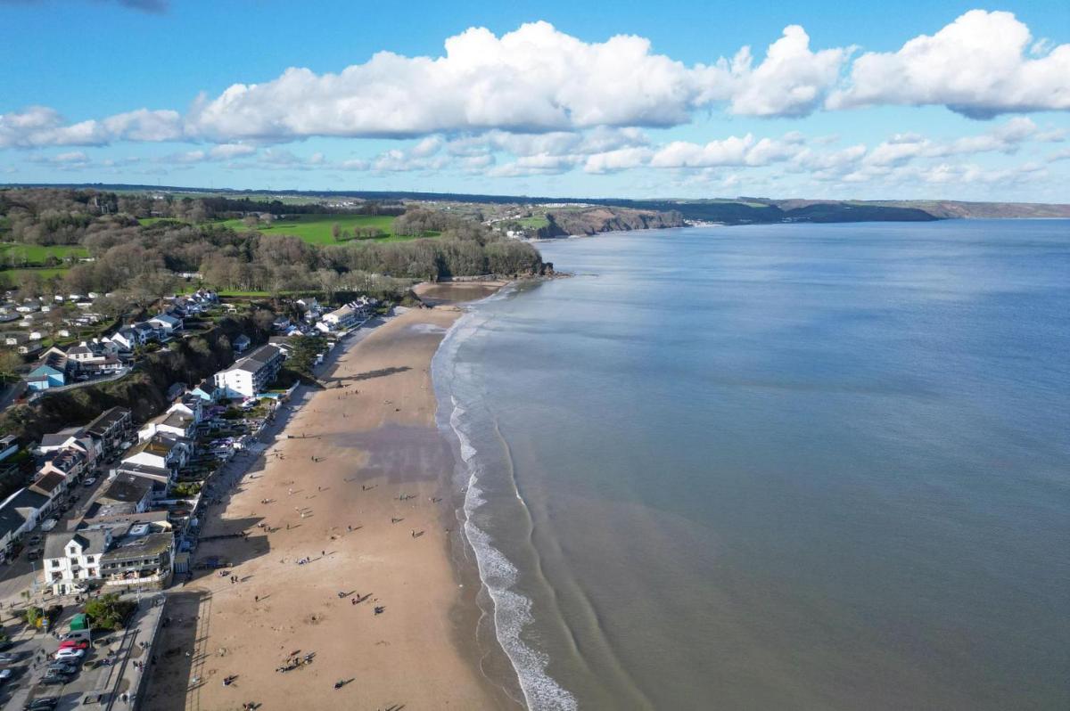 Treasure House - 1 Bed Apartment - Saundersfoot view 4