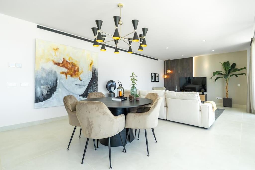 HigueronRentals Seashell