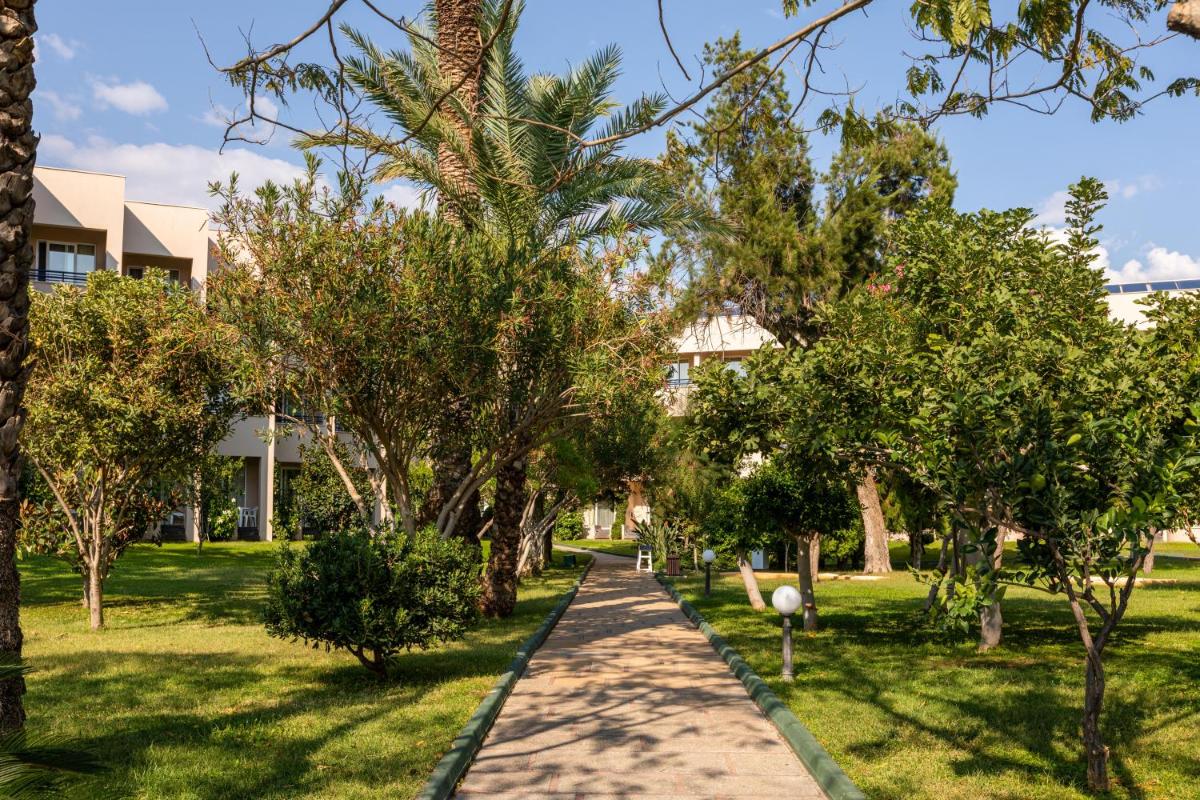 Labranda Alantur - Image 75