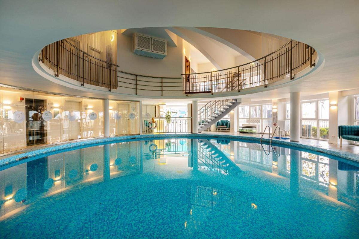 Labranda Alantur - Image 88