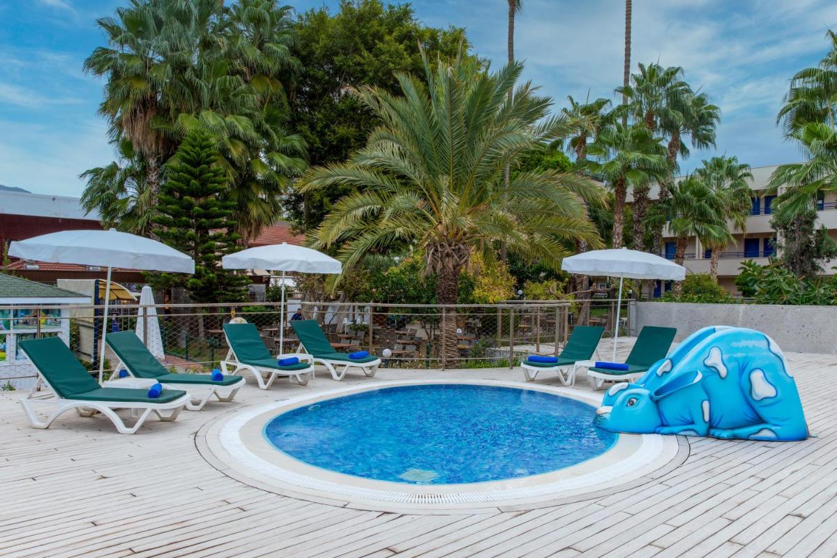 Labranda Alantur - Image 109