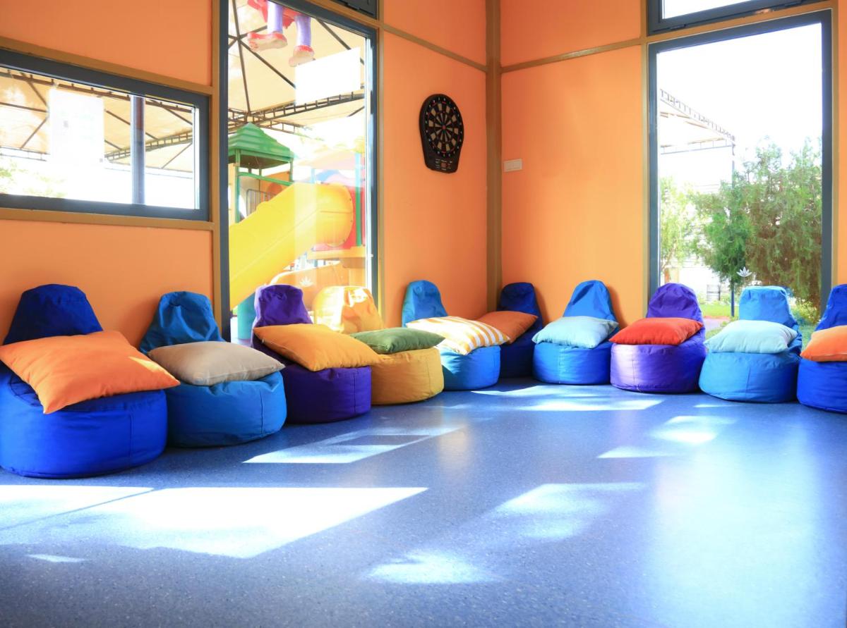 Labranda Alantur - Image 74