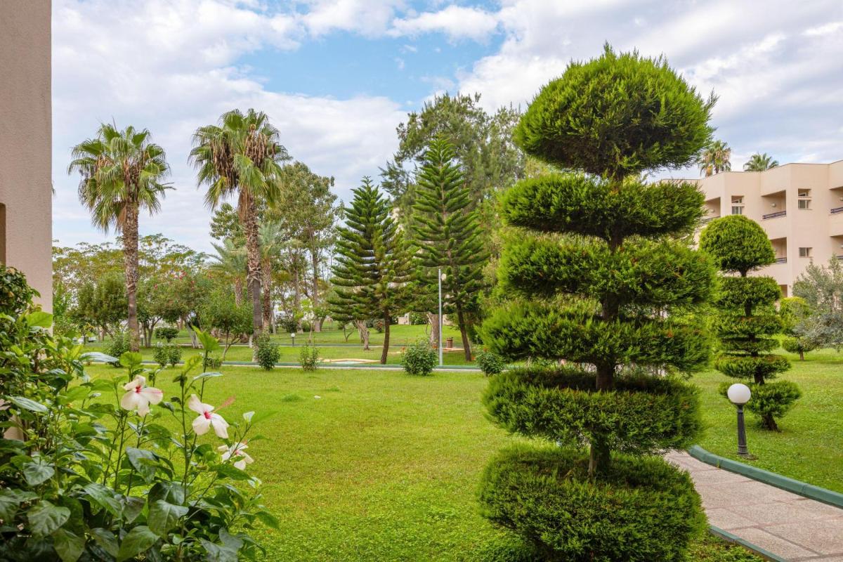 Labranda Alantur - Image 96