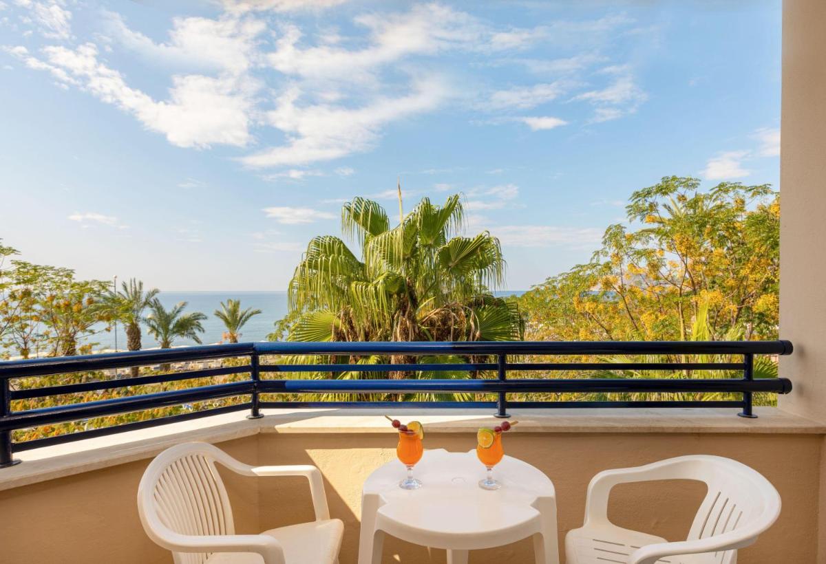 Labranda Alantur - Image 92