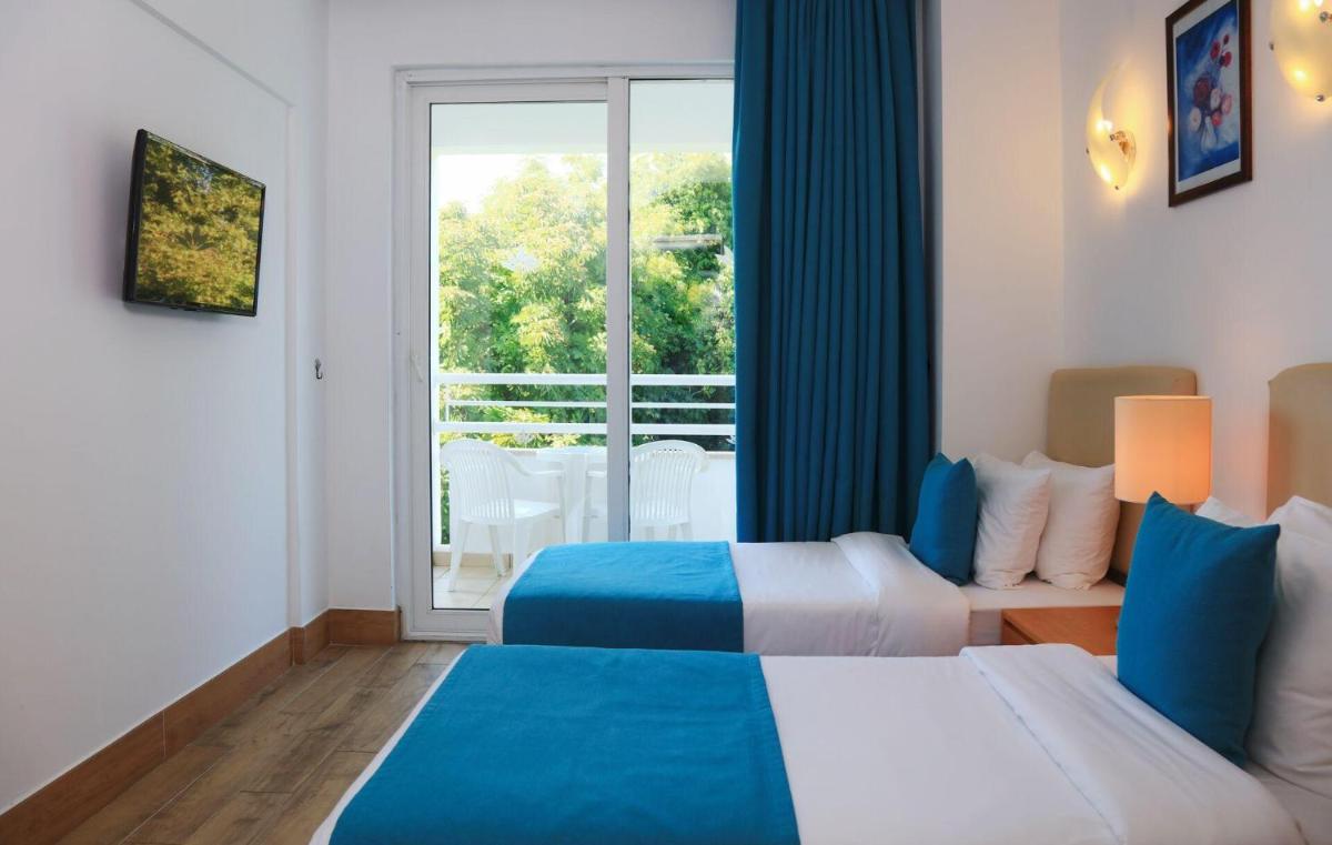 Labranda Alantur - Image 34