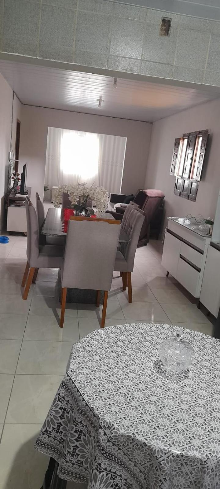 Casa Garanhuns 1º andar com escada