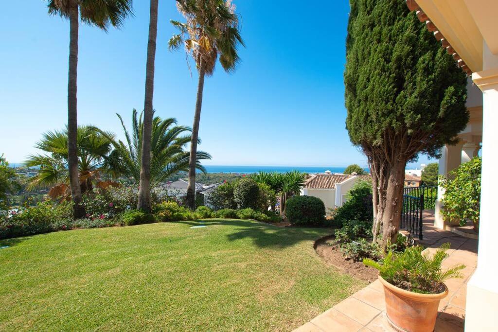 Seaviews Villa in El Paraiso