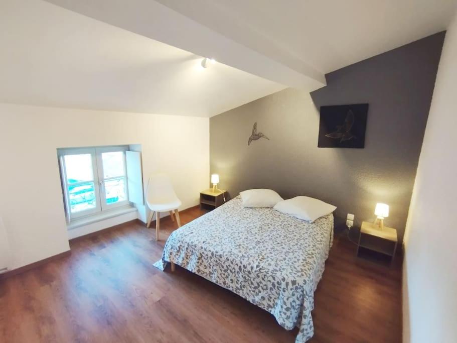 Appartement Chaleureux au pied de la Cité avec Parking