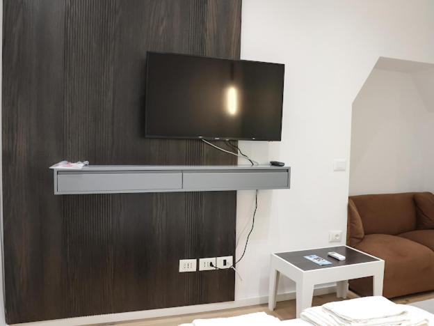 Central Apartment
