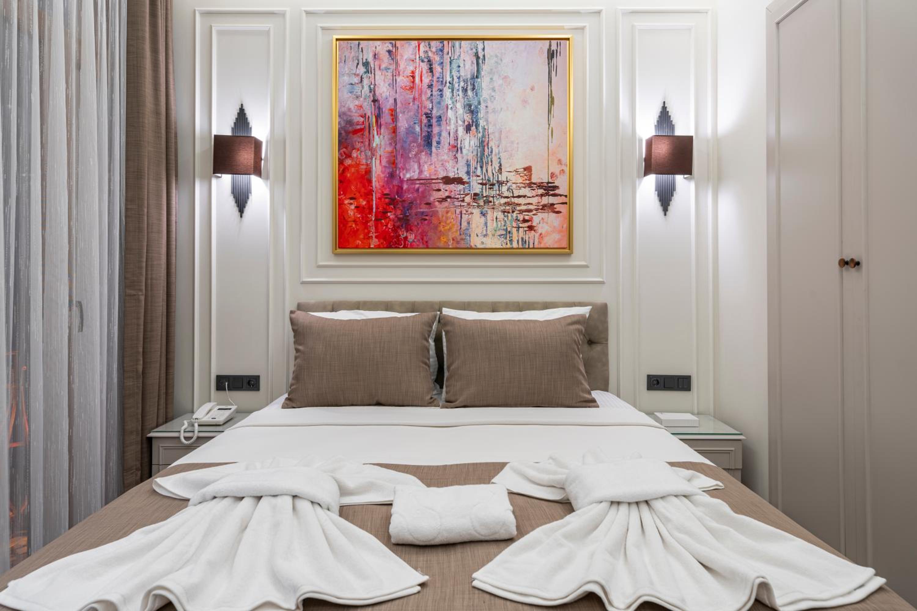 Pera Luna Premium Otel - Image 19