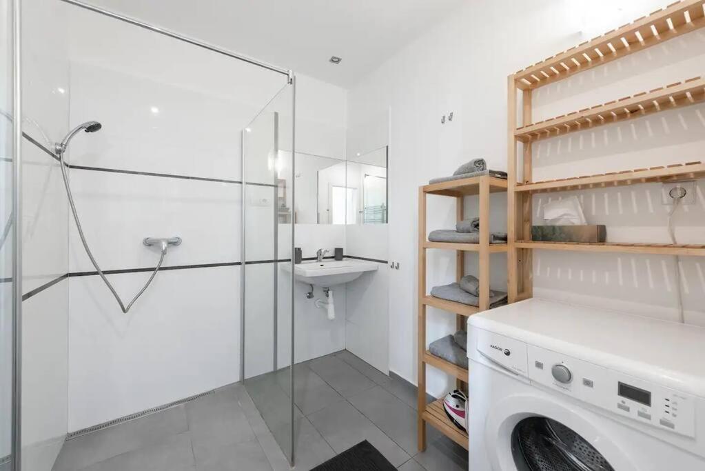 2 bedrooms apt near Wenceslas sq