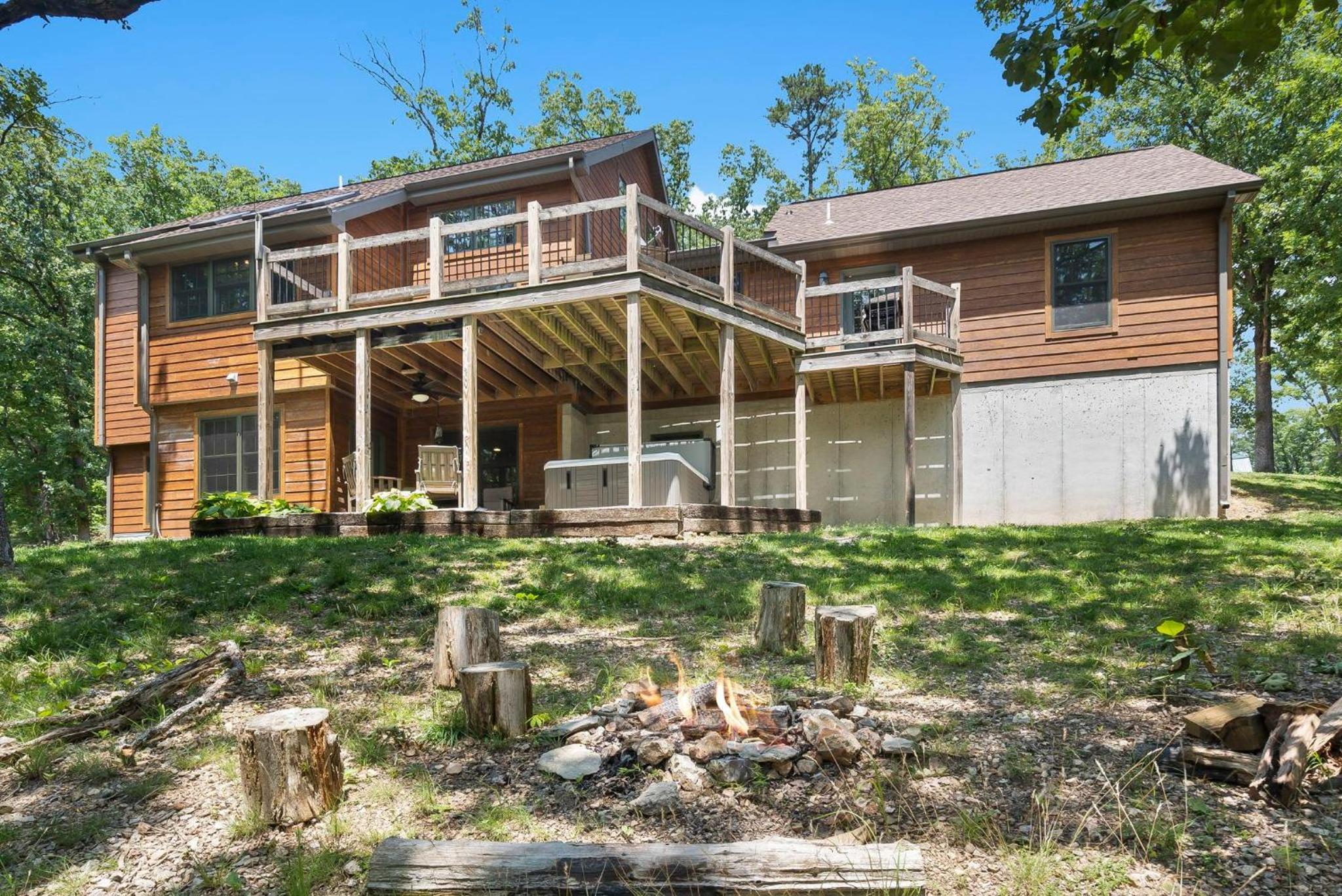 Persimmon Hollow with GameRoom