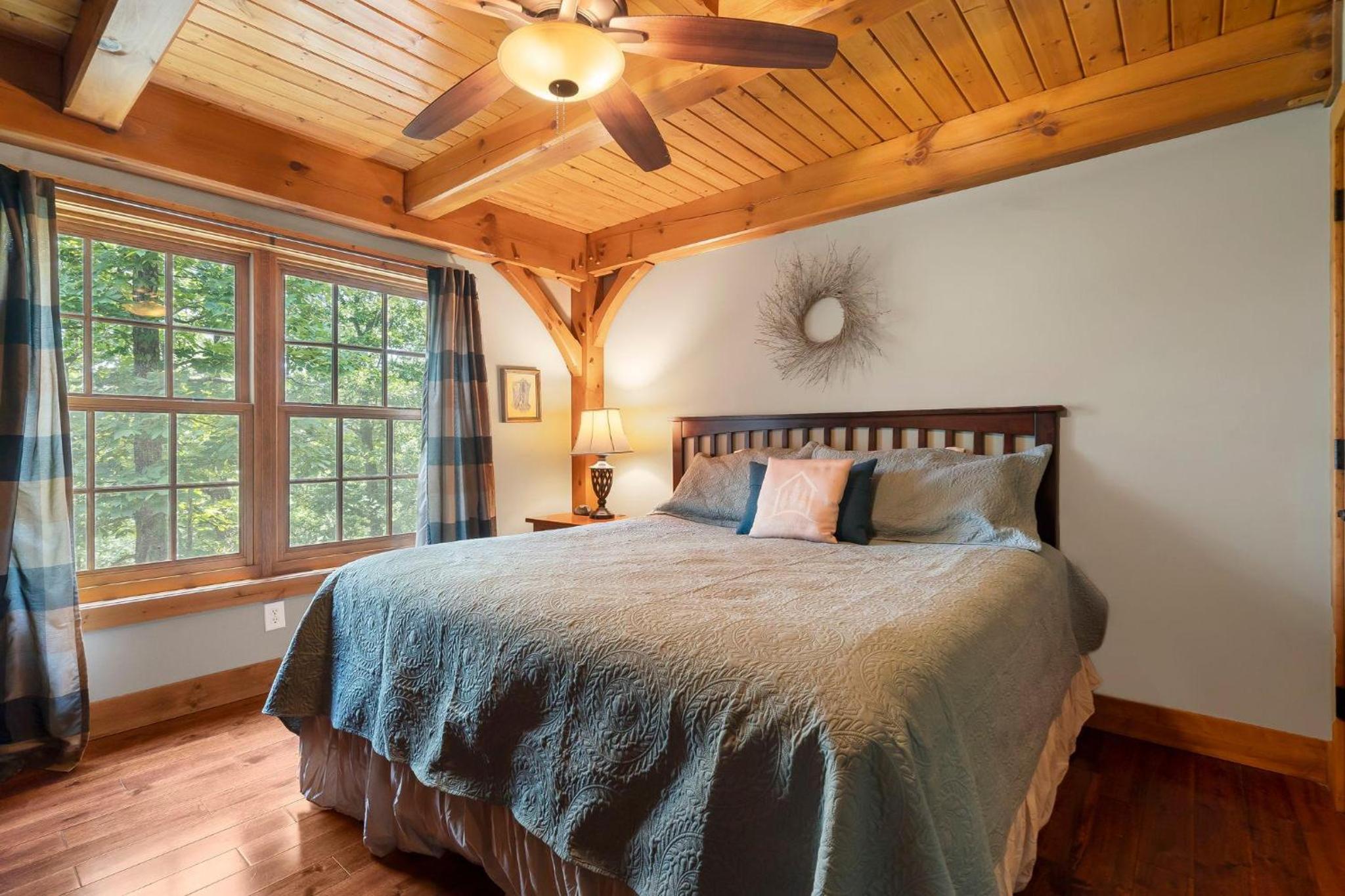 Persimmon Hollow with GameRoom