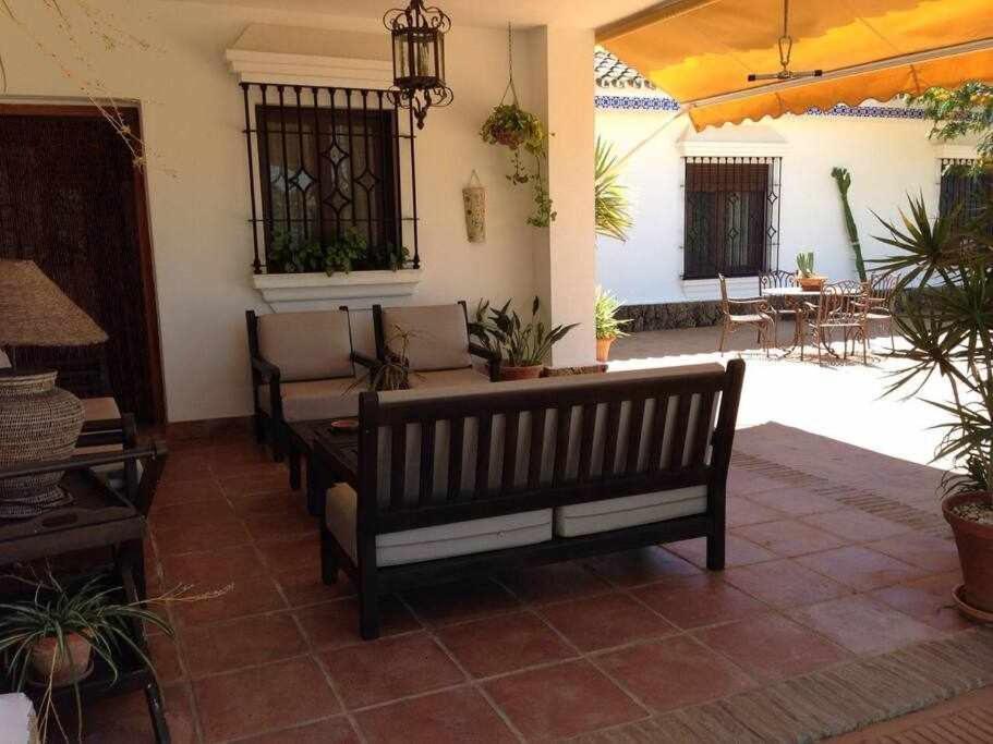 Espectacular casa con embarcadero.