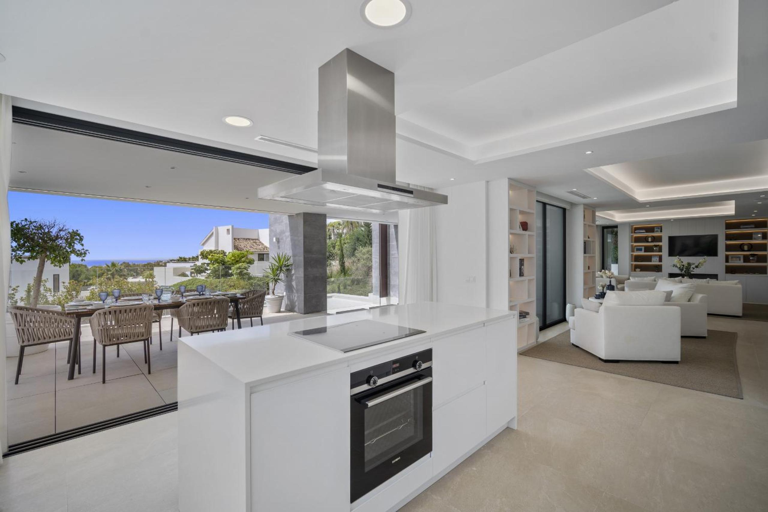 Villa Alejandra - Benahavis by Finest Rentals