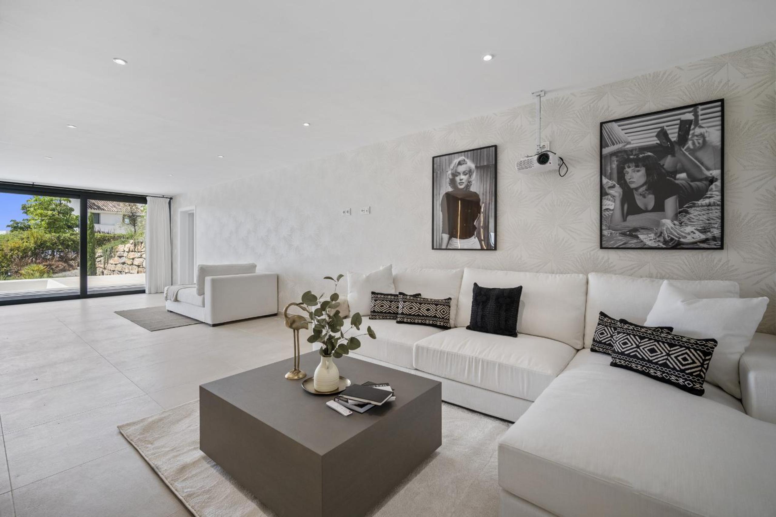 Villa Alejandra - Benahavis by Finest Rentals