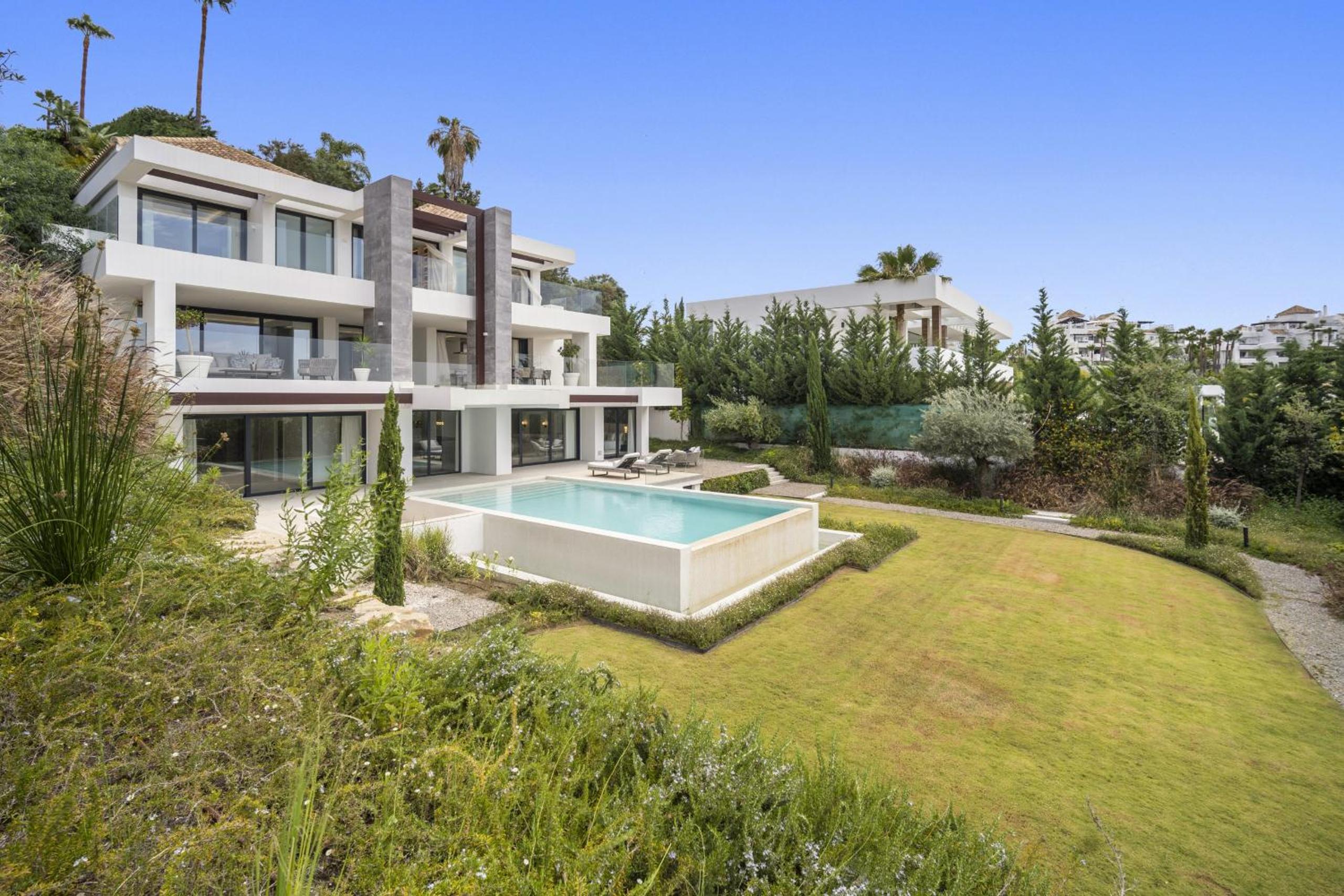 Villa Alejandra - Benahavis by Finest Rentals