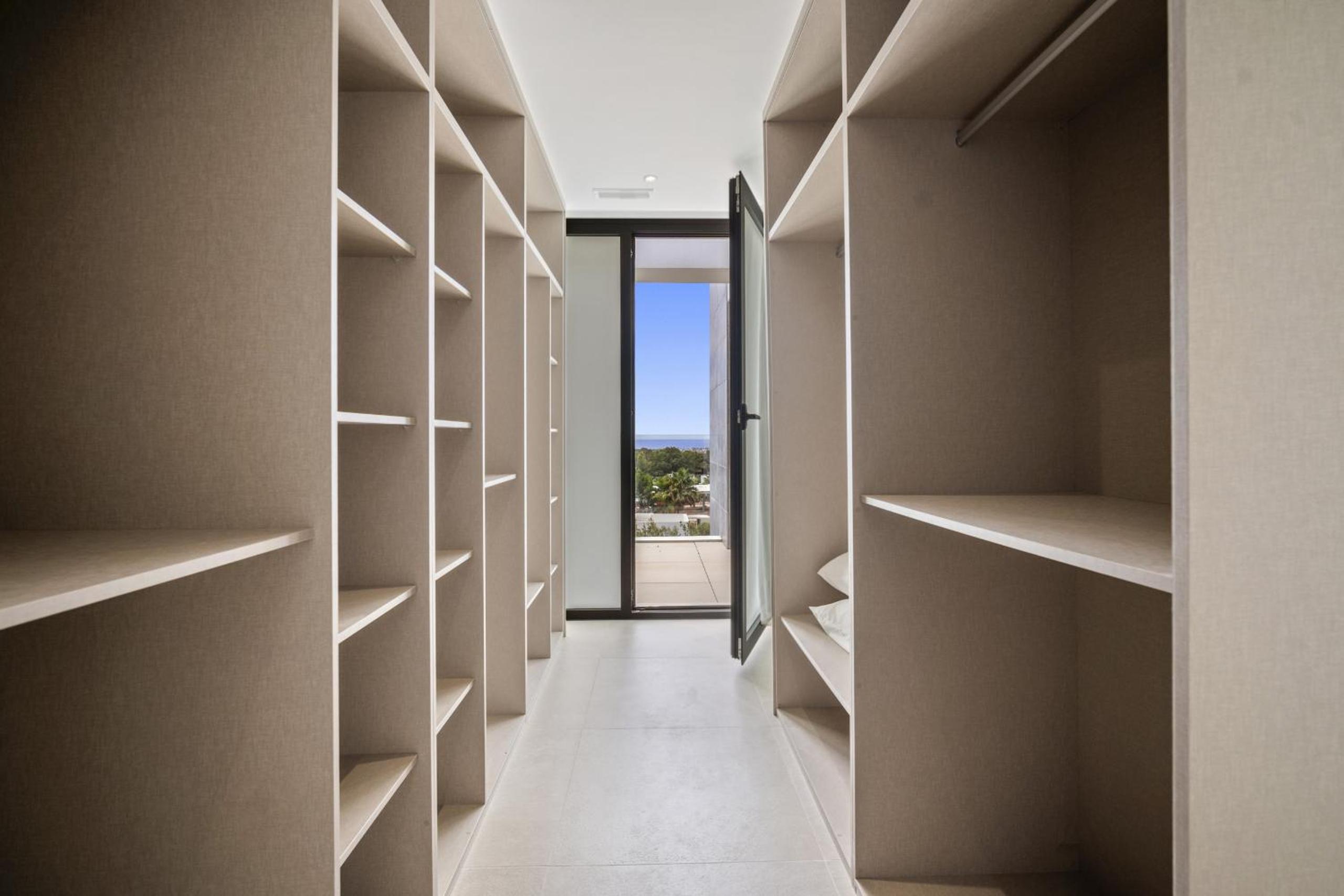 Villa Alejandra - Benahavis by Finest Rentals