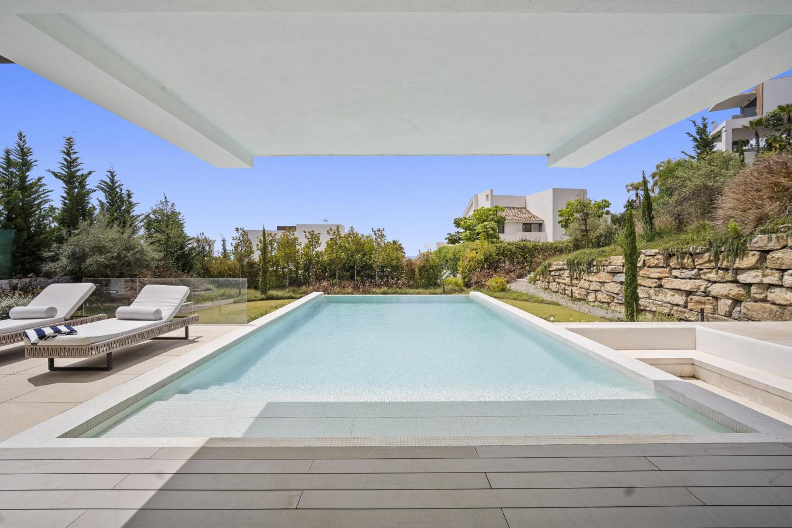 Villa Alejandra - Benahavis by Finest Rentals