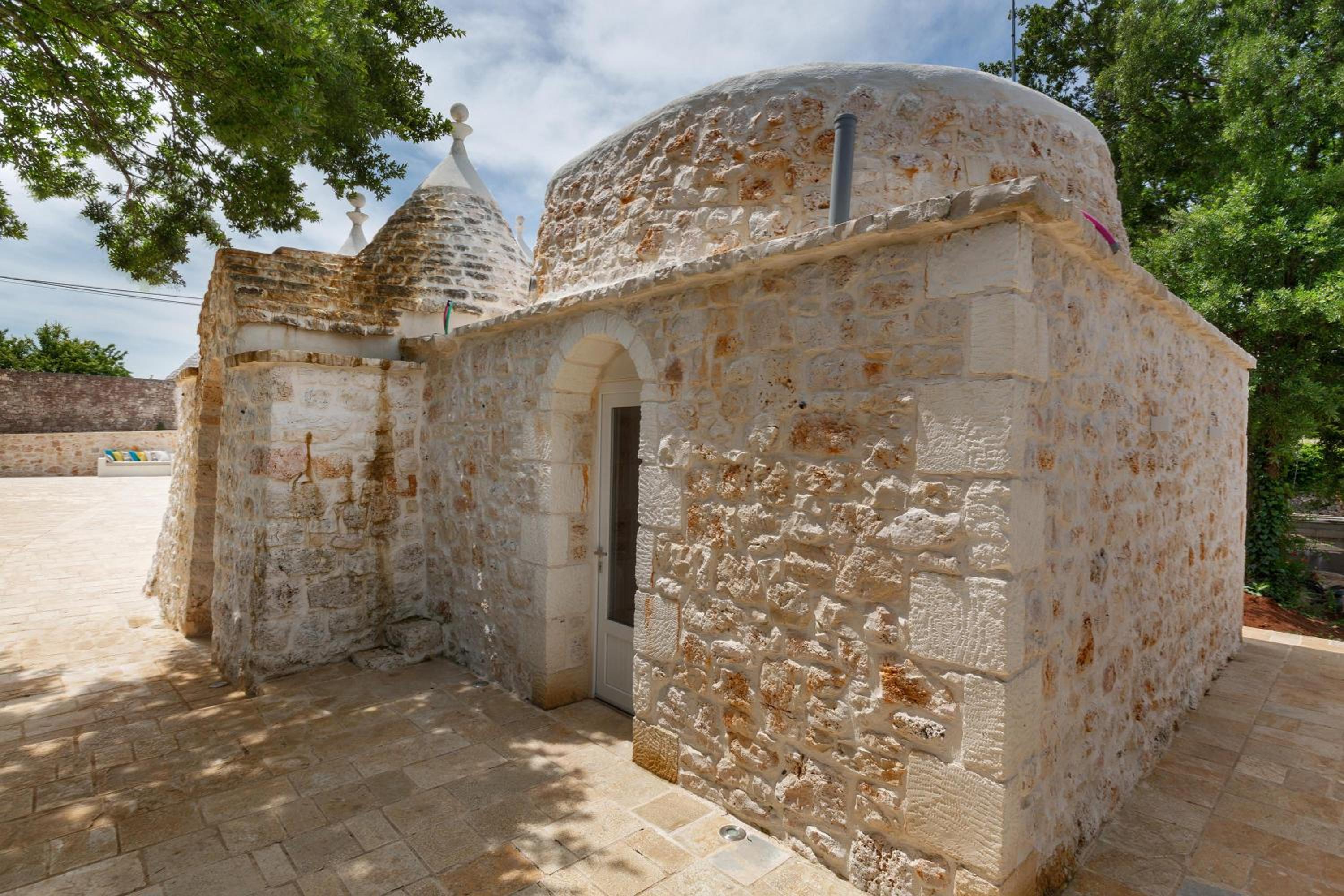 Trulli Dafani by Perle di Puglia