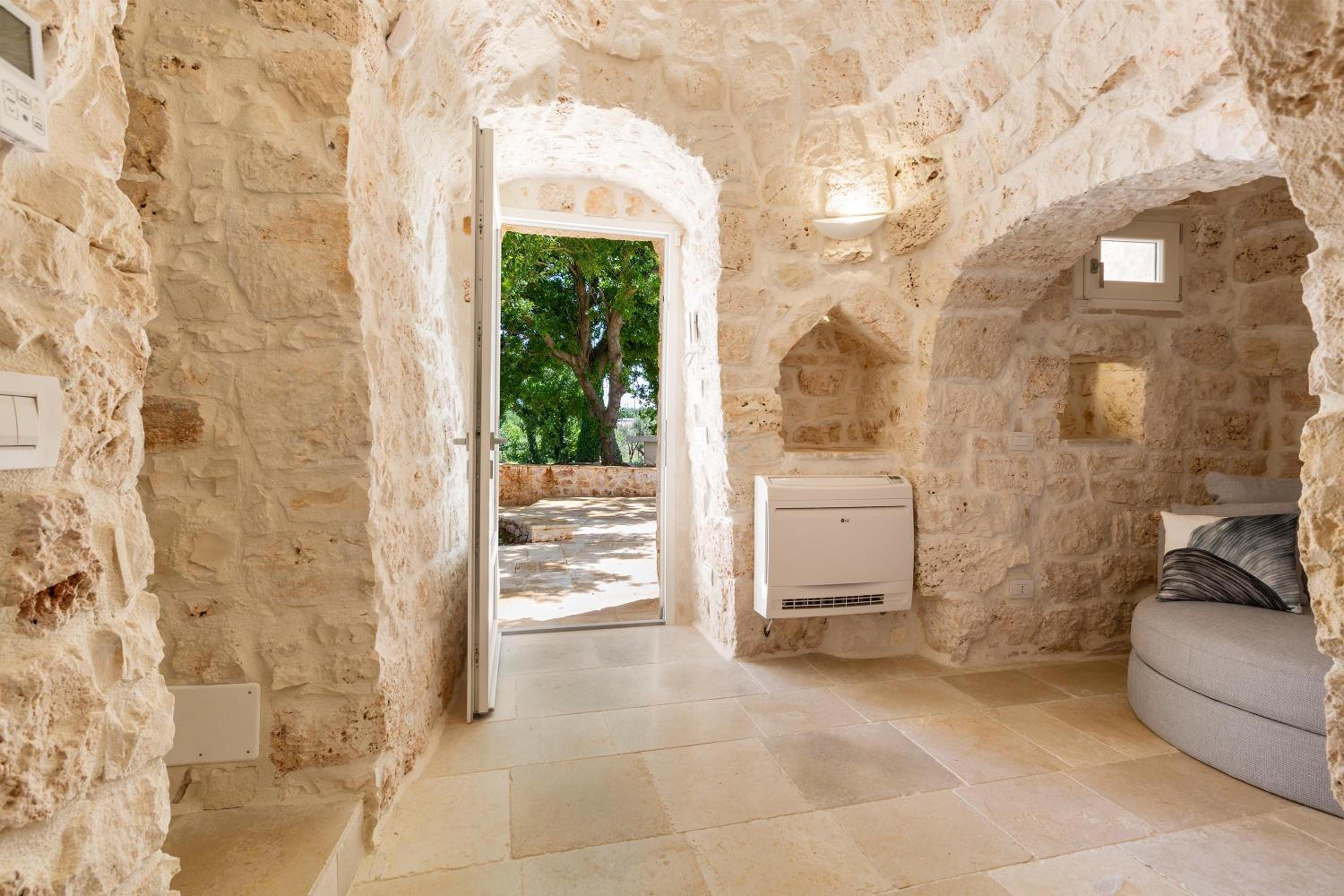 Trulli Dafani by Perle di Puglia