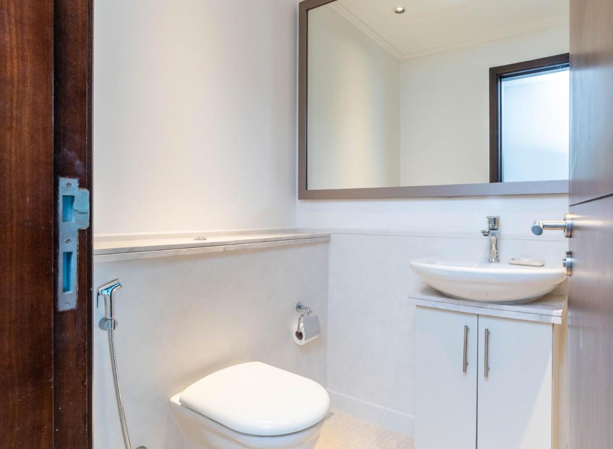 Stunning Sea and Marina Views / 2 Bedroom Penthouse / Dubai Marina