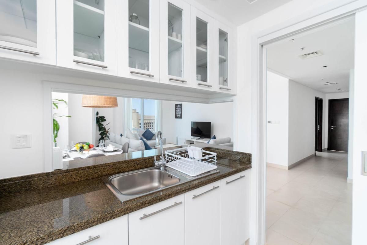 Stunning Sea and Marina Views / 2 Bedroom Penthouse / Dubai Marina
