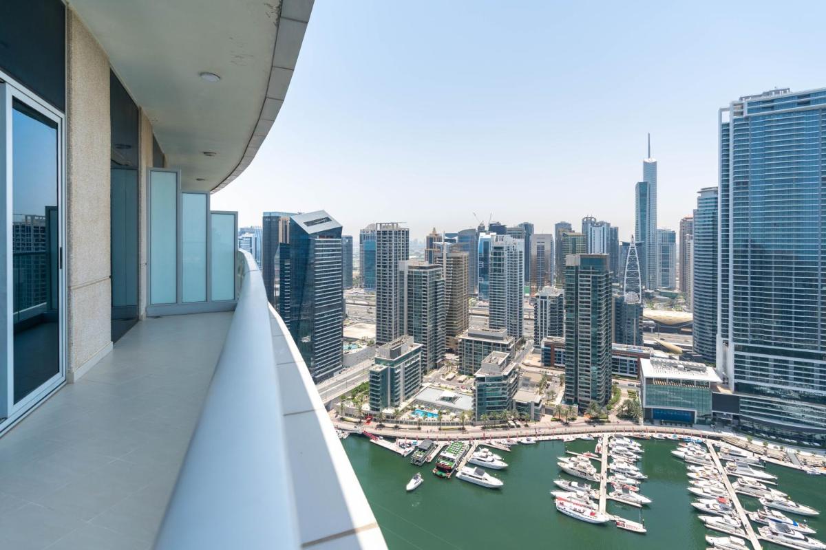 Stunning Sea and Marina Views / 2 Bedroom Penthouse / Dubai Marina