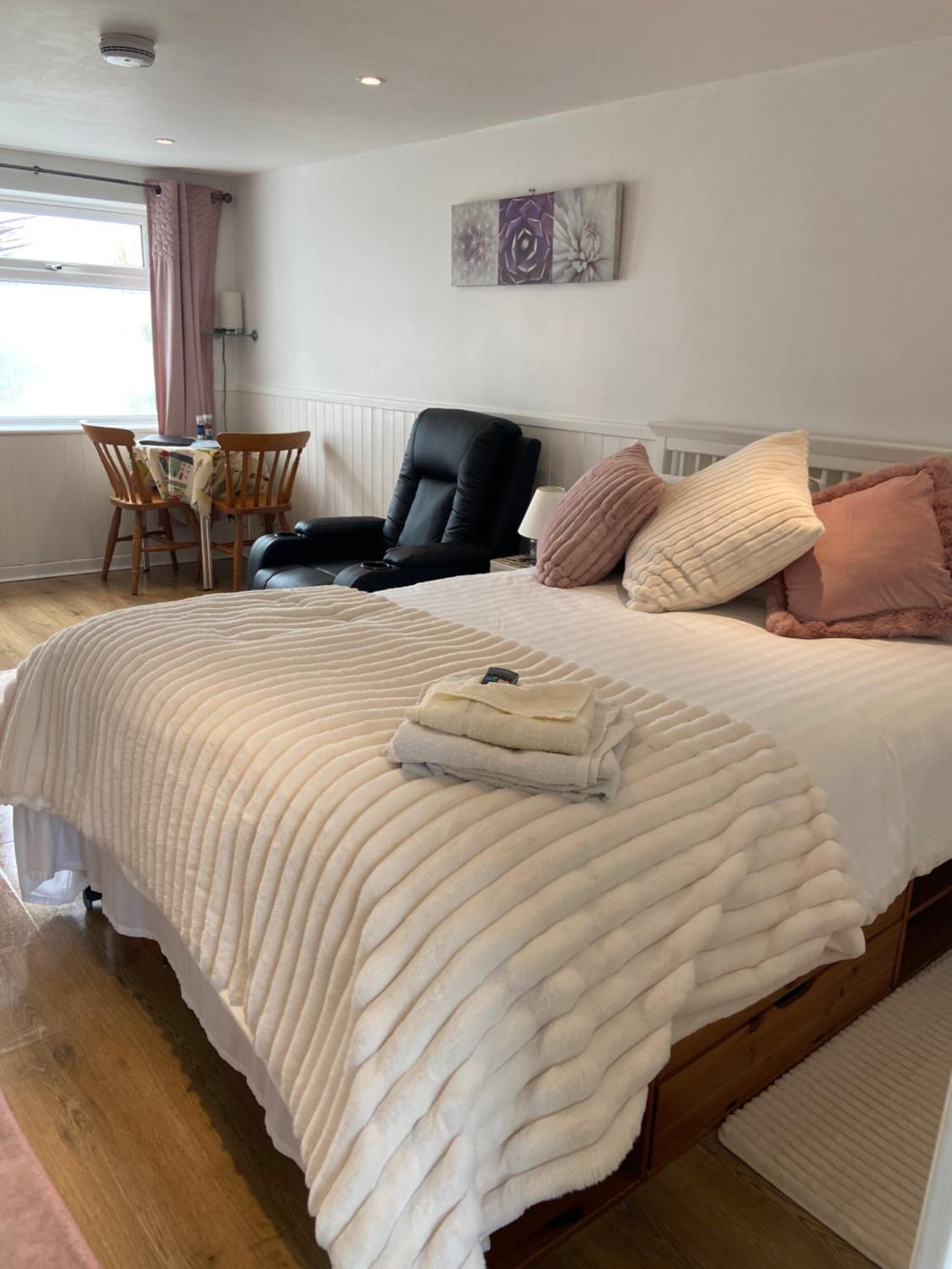 Aquarius B&B