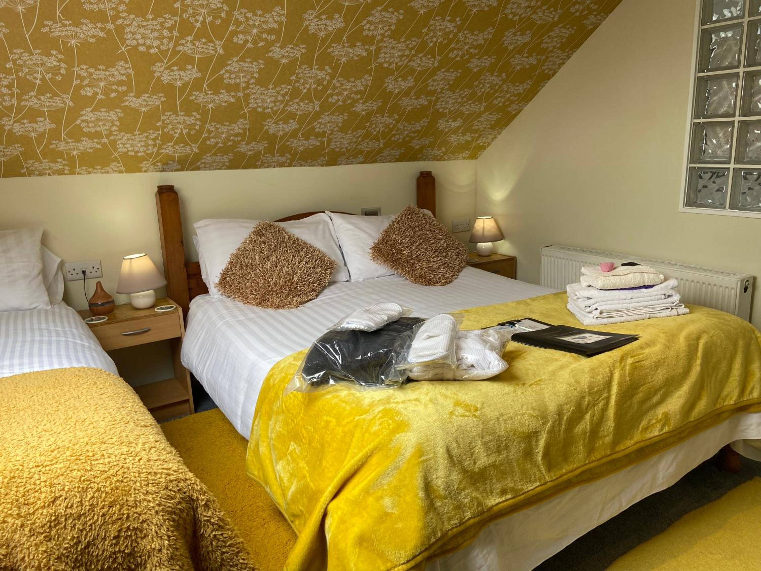 Aquarius B&B