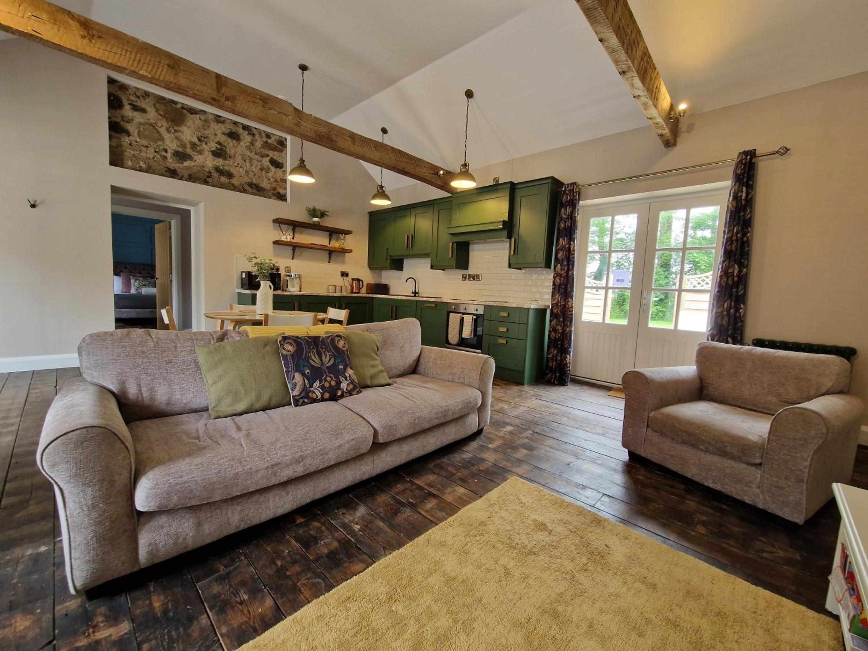Hawthorn Hollow