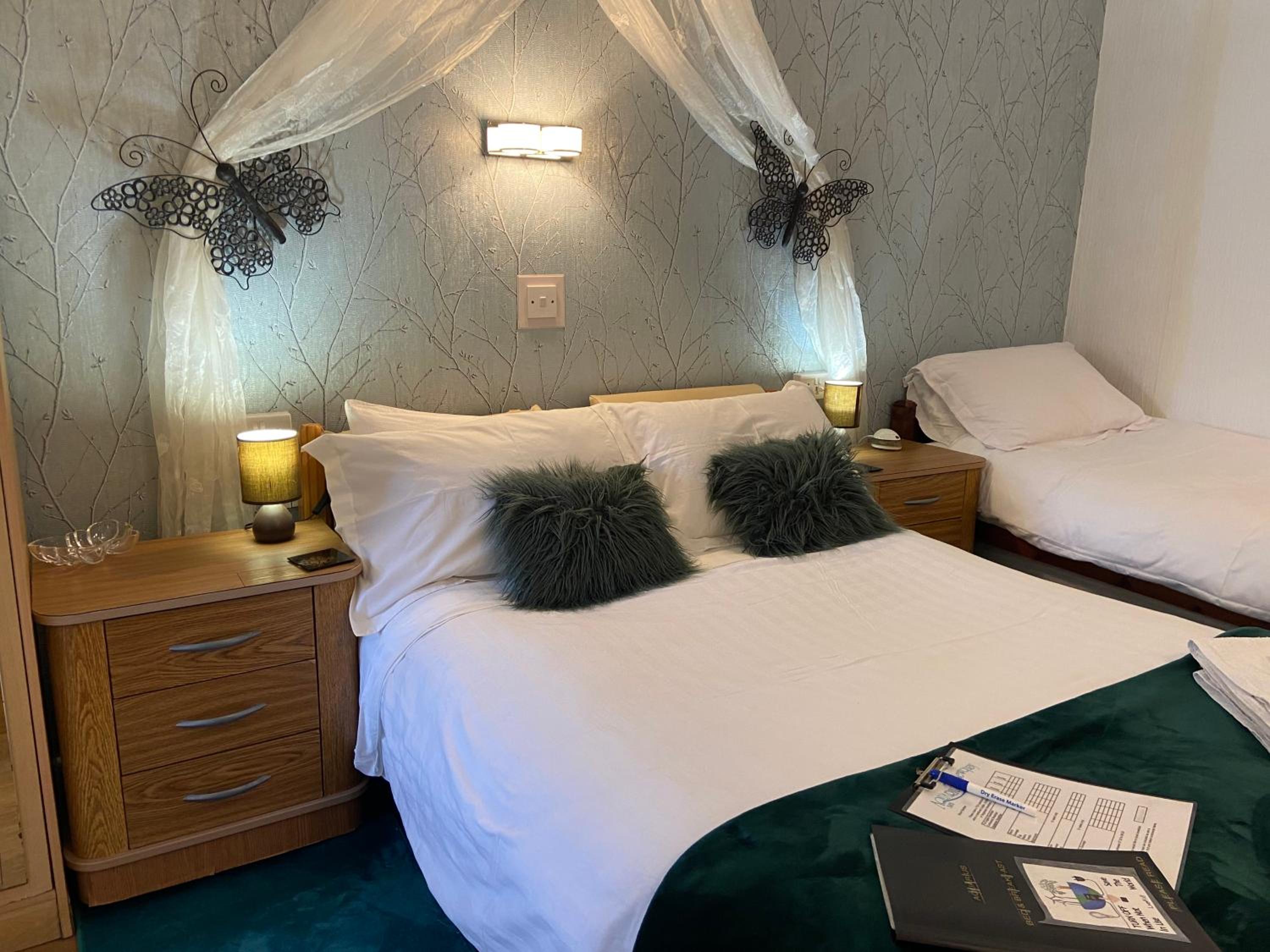 Aquarius B&B