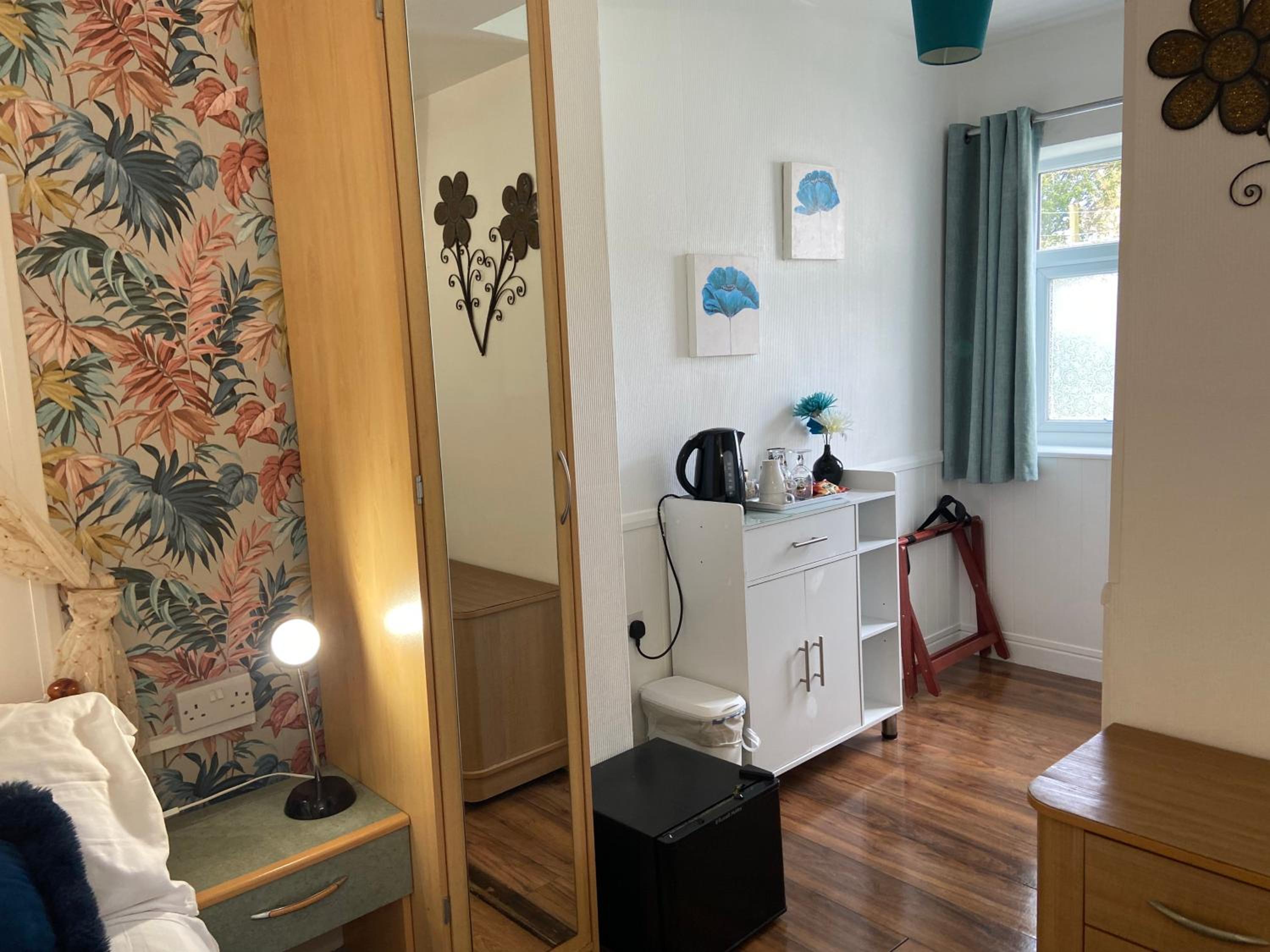 Aquarius B&B