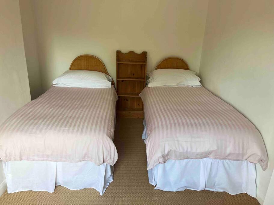 Oakham Vacations - Field View - Property Image 11