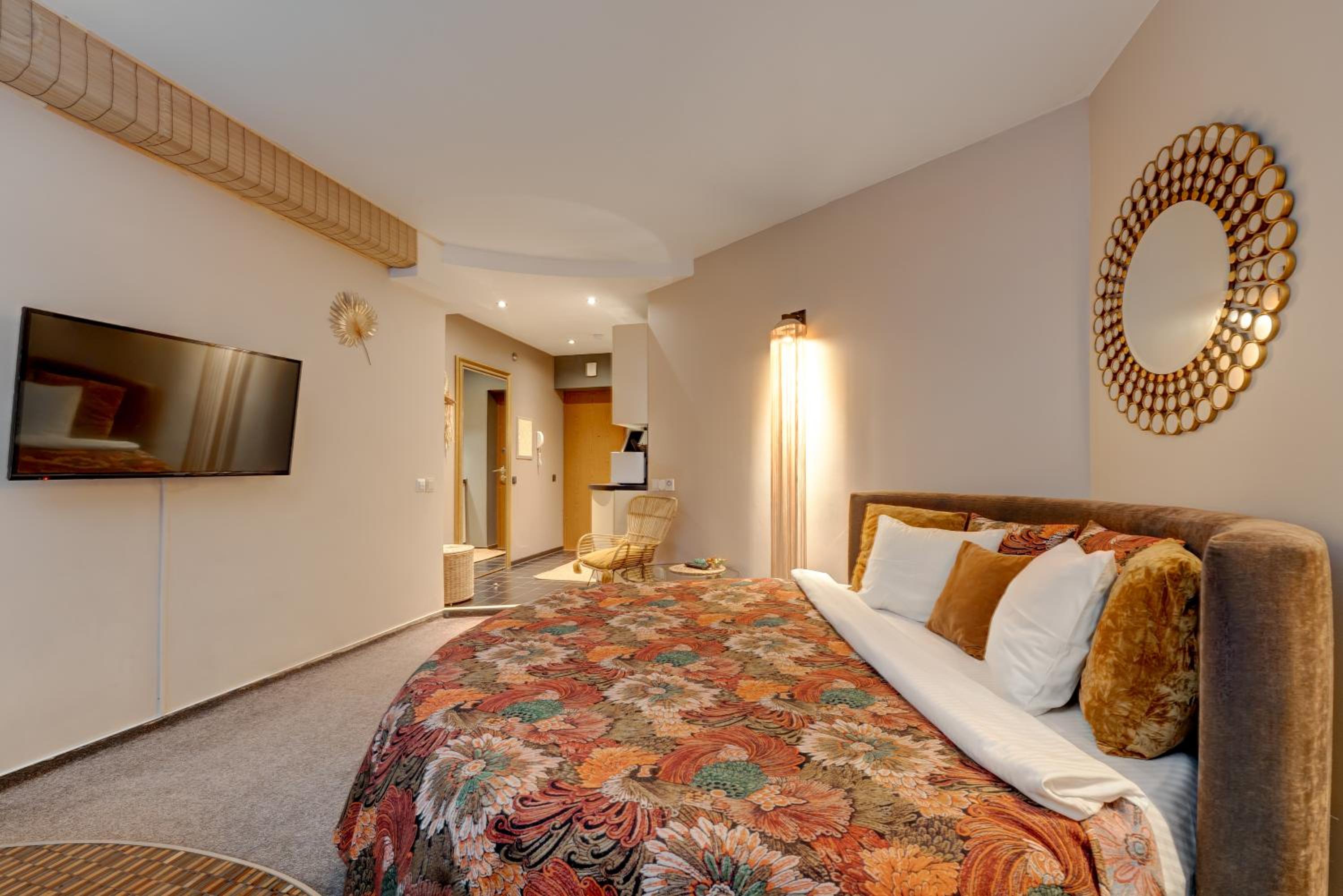 Apartments with jaccuzi view 3