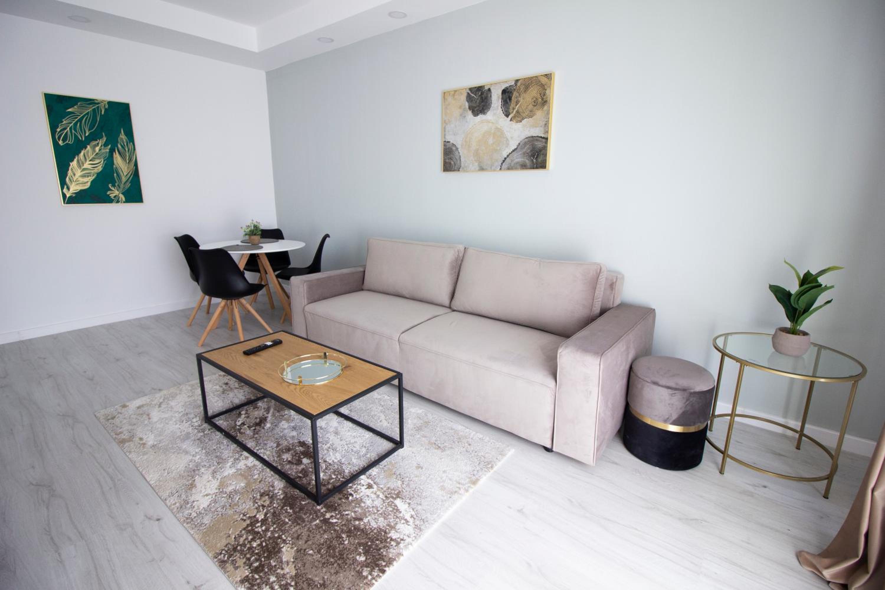 2 Rooms A504 StayInn by Cosmopolis view 3